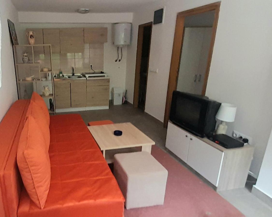Apartman Nesa Boracko Jezero Konjic Dış mekan fotoğraf